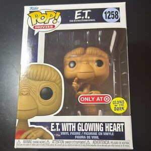 Funko Pop E.T. with Glowing Heart